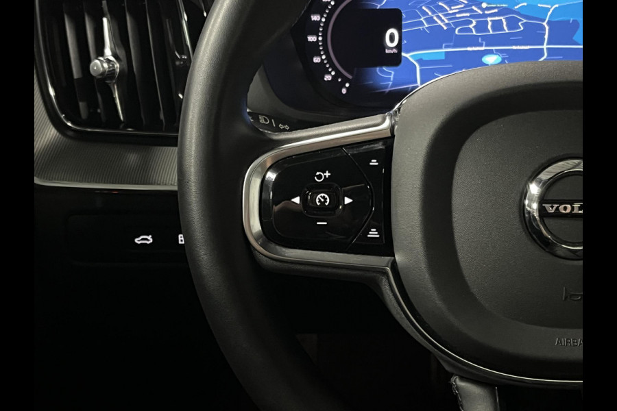 Volvo XC60 2.0 T6 Plug-in hybrid AWD Plus Dark Long range | Trekhaak | Open dak | Adapt. cruise | Stuur-/stoelverwarming | Memory | Harman/Kardon