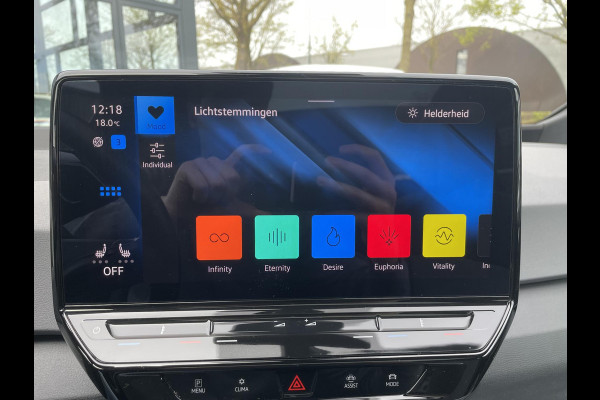 Volkswagen ID.3 Pro Edition 58 kWh 92% SOH | MEGA COMPLEET! | ADAPTIVE CRUISE | STOELVERWARMING | PANORAMADAK | 360 CAMERA | DODE HOEK SENSOR