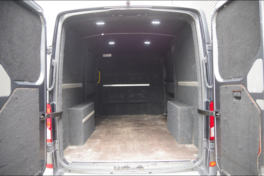 MAN TGE 3.180 35 2.0 177PK AUT. LED, 2X SCHUIFDEUR, LEDER, TREKHAAK, CAMERA, CLIMA, STOELVERWARMING, STUURVERWARMING, VOORRUITVERWARMING