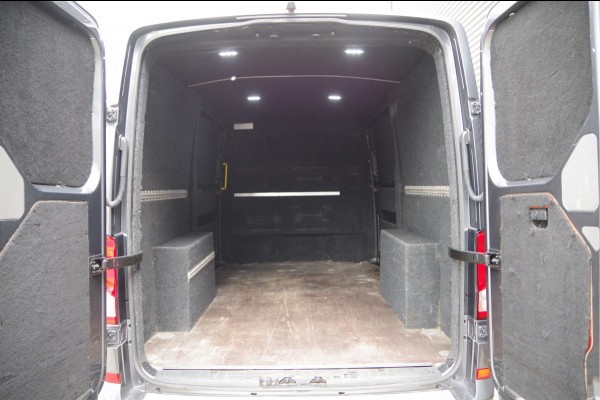 MAN TGE 3.180 35 2.0 177PK AUT. LED, 2X SCHUIFDEUR, LEDER, TREKHAAK, CAMERA, CLIMA, STOELVERWARMING, STUURVERWARMING, VOORRUITVERWARMING