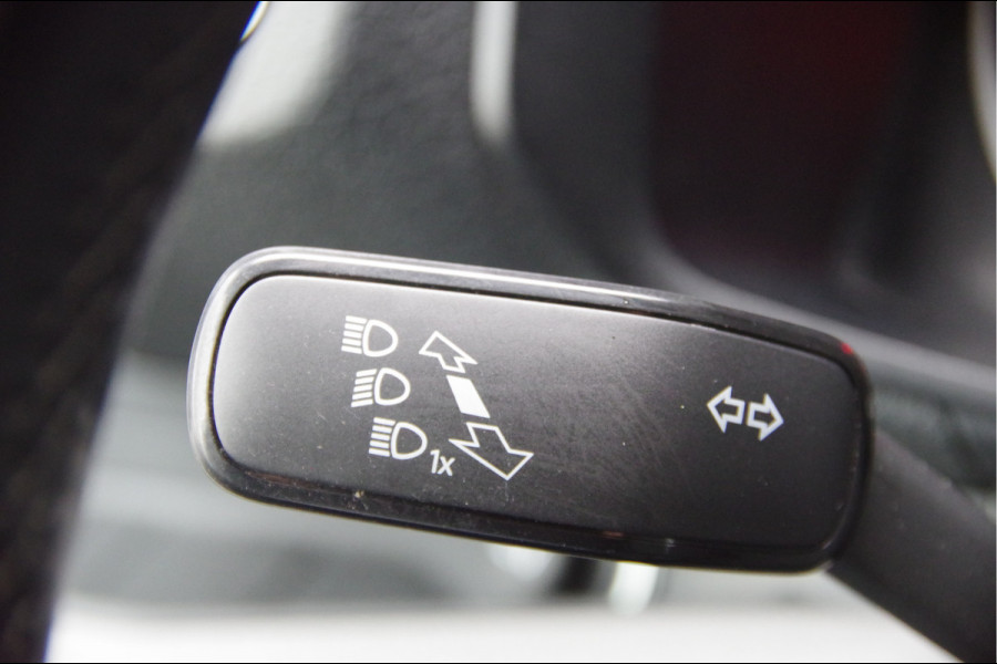 MAN TGE 3.180 35 2.0 177PK AUT. LED, 2X SCHUIFDEUR, LEDER, TREKHAAK, CAMERA, CLIMA, STOELVERWARMING, STUURVERWARMING, VOORRUITVERWARMING