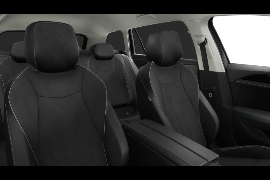 Volkswagen Passat Variant 1.5 eHybrid 204PK HYBRIDE BUSINESS ALCANTARA/HEAD-UP/CAMERA/TREKHAAK