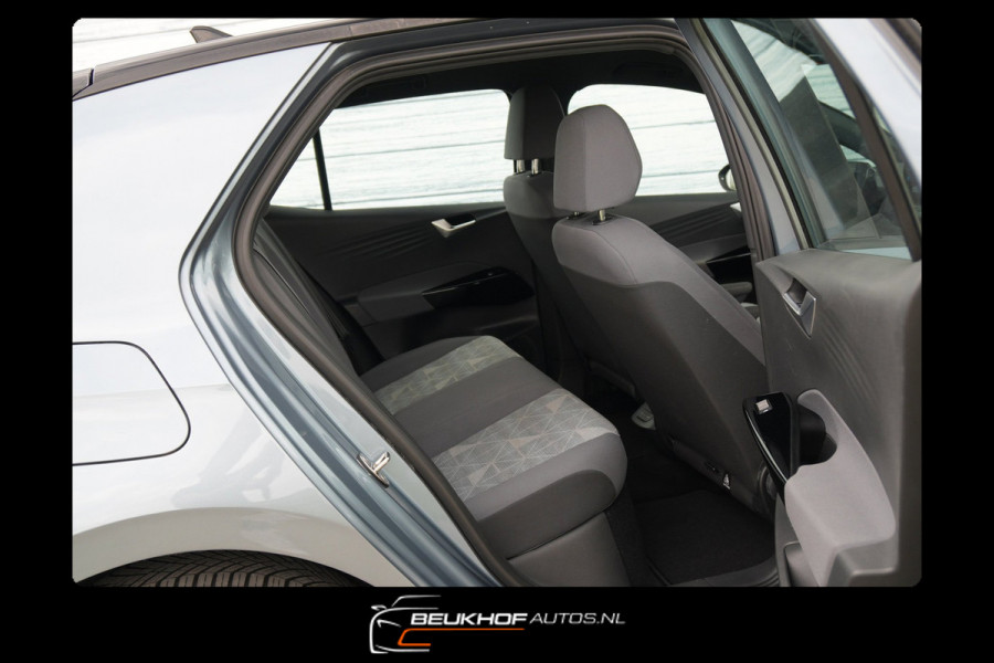 Volkswagen ID.3 Life 58 kWh Carplay Nav Adapt Cruis Soh93.6%