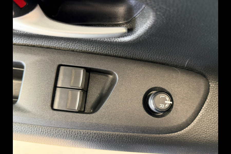 Toyota Aygo X 1.0 VVT-i S-CVT Envy AUT. AIRCO CAMERA BLUETOOTH STOELVERWARMING START/STOP CRUISE LANE-ASSIST