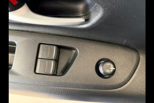 Toyota Aygo X 1.0 VVT-i S-CVT Envy AUT. AIRCO CAMERA BLUETOOTH STOELVERWARMING START/STOP CRUISE LANE-ASSIST