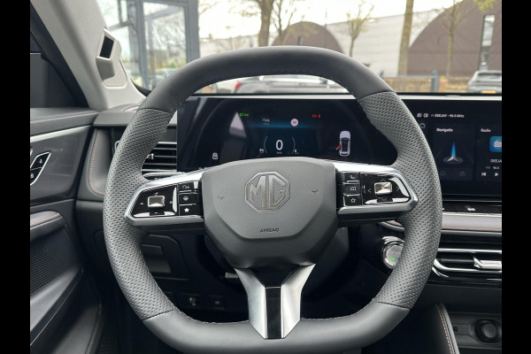 MG EHS 1.5 TGDI Luxury 15KM! NIEUWE AUTO| 360 CAMERA| ELEK. ACHTERKLEP| 7 JAAR MG GARANTIE| APPLE CARPLAY| ANDROID AUTO| STOELVERWARMING| FULL LED| ELEK. STOELEN|