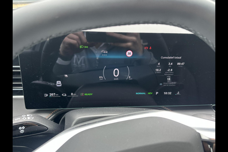 MG EHS 1.5 TGDI Luxury 15KM! NIEUWE AUTO| 360 CAMERA| ELEK. ACHTERKLEP| 7 JAAR MG GARANTIE| APPLE CARPLAY| ANDROID AUTO| STOELVERWARMING| FULL LED| ELEK. STOELEN|