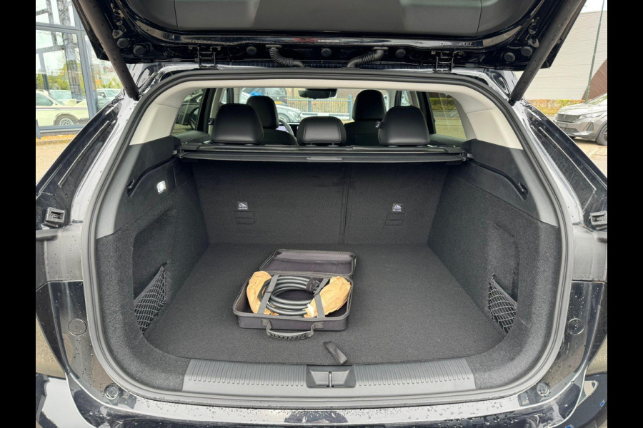 MG EHS 1.5 TGDI Luxury 13KM! NIEUWE AUTO| 360 CAMERA| ELEK. ACHTERKLEP| 7 JAAR MG GARANTIE| APPLE CARPLAY| ANDROID AUTO| STOELVERWARMING| FULL LED|