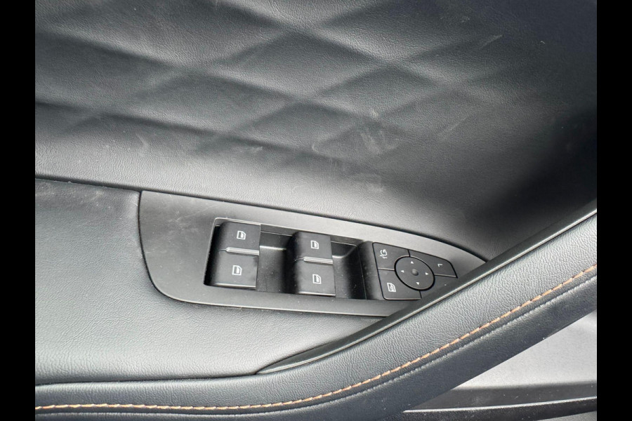 MG EHS 1.5 TGDI Luxury 13KM! NIEUWE AUTO| 360 CAMERA| ELEK. ACHTERKLEP| 7 JAAR MG GARANTIE| APPLE CARPLAY| ANDROID AUTO| STOELVERWARMING| FULL LED|