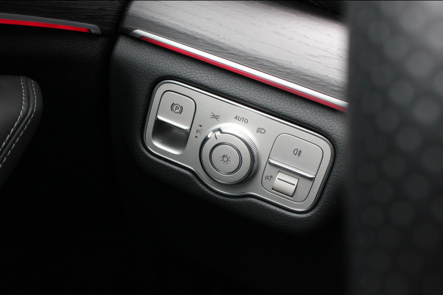 Mercedes-Benz GLE Coupé 350 e 4MATIC Executive Night Edition Premium / BURMESTER / TREKHAAK / FULL DEALER AUTO /LUCHTVERING