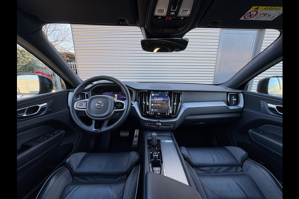 Volvo XC60 T6 Aut. R-Design Parkeercamera Google 340pk