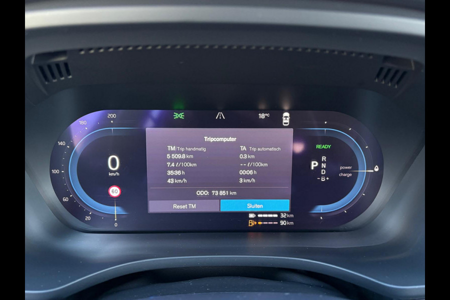 Volvo XC60 T6 Aut. R-Design Parkeercamera Google 340pk