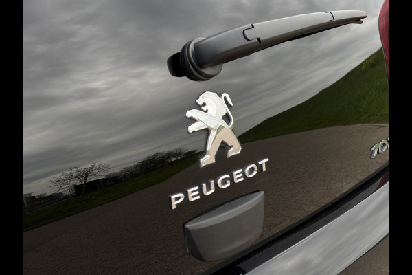 Peugeot 108 1.0 e-VTi Collection TOP! Stoelverwarming | Winterwielset | Climate Control | Apple Carplay