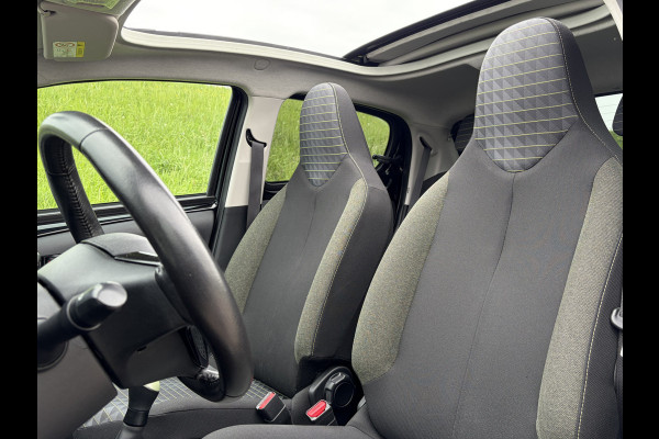 Peugeot 108 1.0 e-VTi Collection TOP! Stoelverwarming | Winterwielset | Climate Control | Apple Carplay