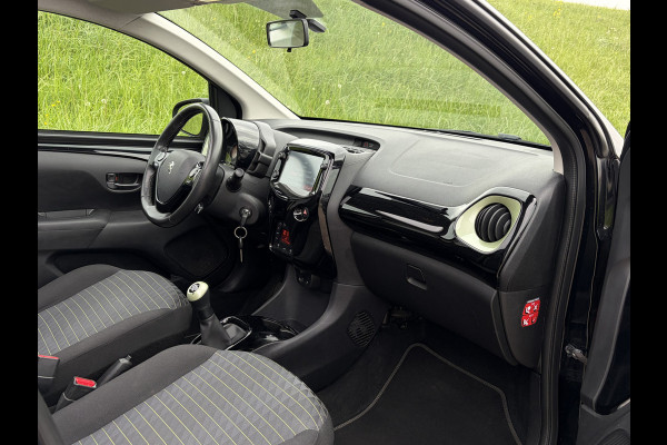 Peugeot 108 1.0 e-VTi Collection TOP! Stoelverwarming | Winterwielset | Climate Control | Apple Carplay