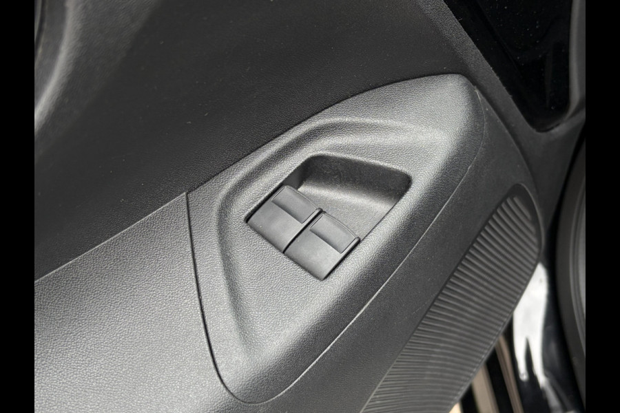 Peugeot 108 1.0 e-VTi Collection TOP! Stoelverwarming | Winterwielset | Climate Control | Apple Carplay