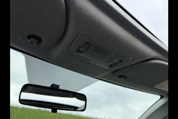 Peugeot 108 1.0 e-VTi Collection TOP! Stoelverwarming | Winterwielset | Climate Control | Apple Carplay
