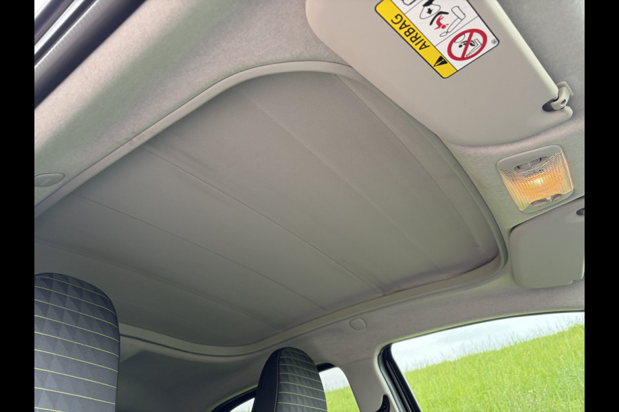 Peugeot 108 1.0 e-VTi Collection TOP! Stoelverwarming | Winterwielset | Climate Control | Apple Carplay