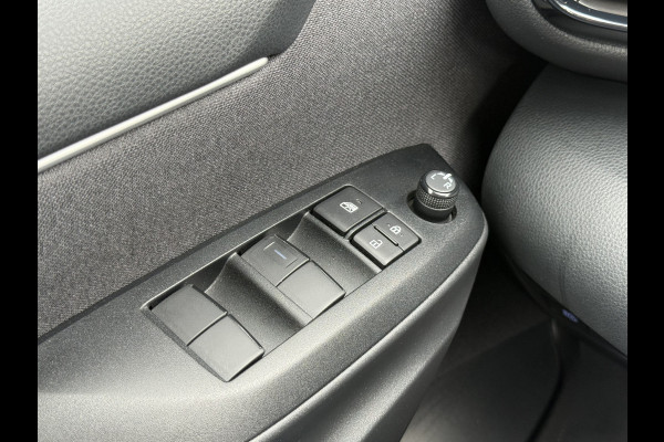 Toyota Yaris 1.5 Hybrid Dynamic | Trekhaak | CarPlay | ACC | Camera | Keyless | 16 inch