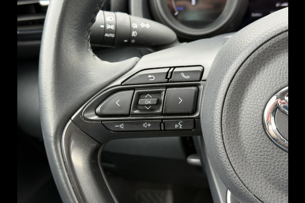 Toyota Yaris 1.5 Hybrid Dynamic | Trekhaak | CarPlay | ACC | Camera | Keyless | 16 inch