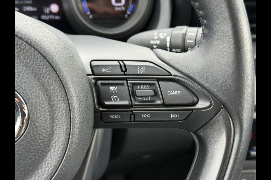 Toyota Yaris 1.5 Hybrid Dynamic | Trekhaak | CarPlay | ACC | Camera | Keyless | 16 inch