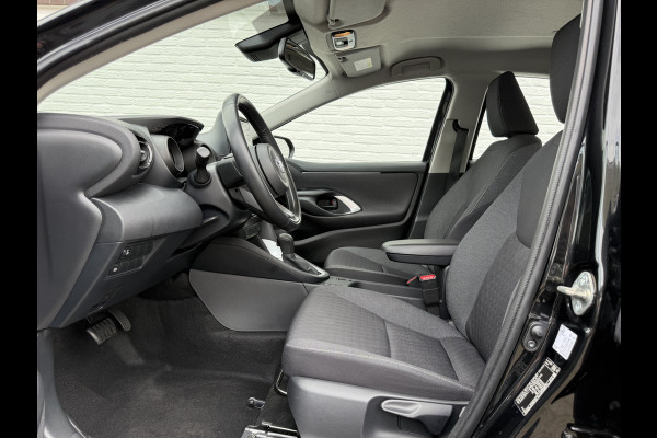 Toyota Yaris 1.5 Hybrid Dynamic | Trekhaak | CarPlay | ACC | Camera | Keyless | 16 inch