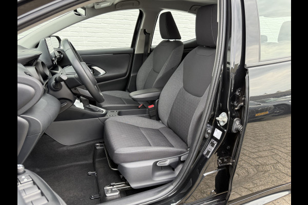 Toyota Yaris 1.5 Hybrid Dynamic | Trekhaak | CarPlay | ACC | Camera | Keyless | 16 inch