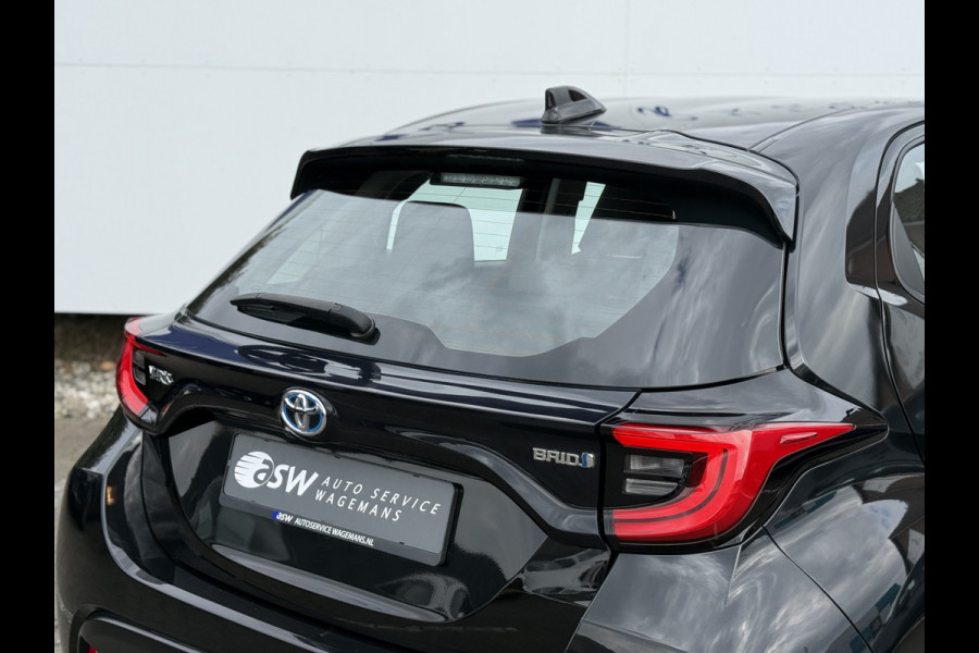 Toyota Yaris 1.5 Hybrid Dynamic | Trekhaak | CarPlay | ACC | Camera | Keyless | 16 inch
