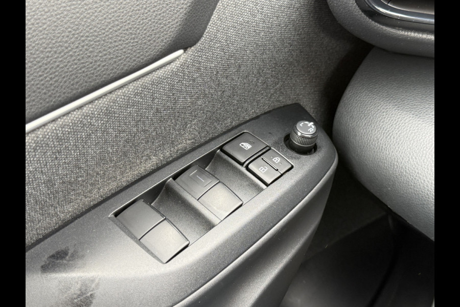 Toyota Yaris Cross 1.5 Hybrid Team D | CarPlay | ACC | Camera | LED | DAB+