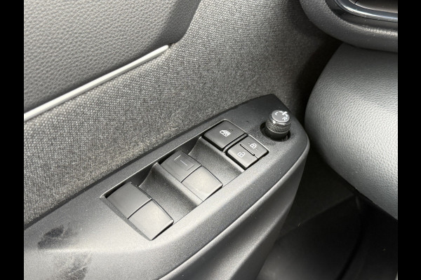 Toyota Yaris Cross 1.5 Hybrid Team D | CarPlay | ACC | Camera | LED | DAB+