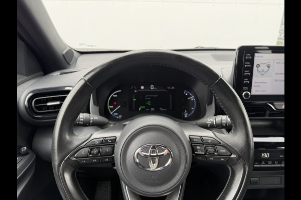 Toyota Yaris Cross 1.5 Hybrid Team D | CarPlay | ACC | Camera | LED | DAB+