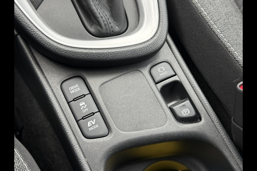 Toyota Yaris Cross 1.5 Hybrid Team D | CarPlay | ACC | Camera | LED | DAB+