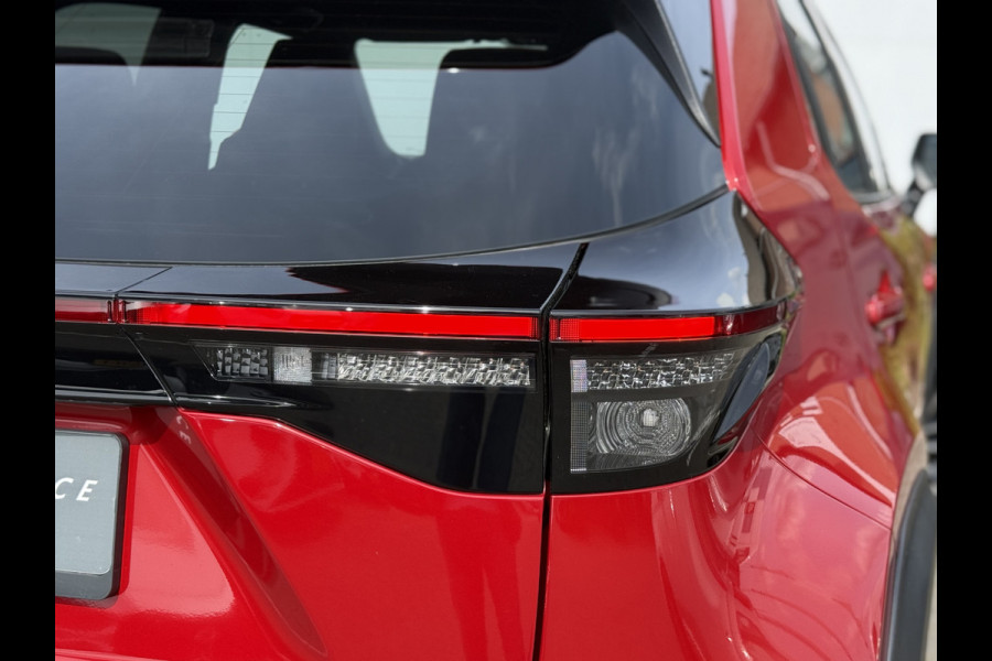 Toyota Yaris Cross 1.5 Hybrid Team D | CarPlay | ACC | Camera | LED | DAB+