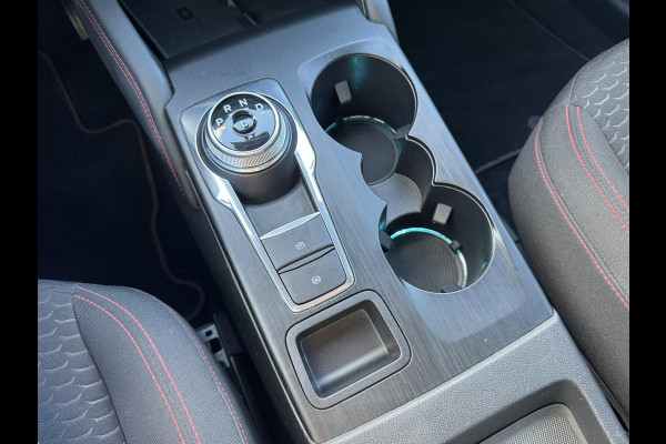 Ford Kuga 2.5 PHEV ST-Line 243pk | Nieuw Model! | Wegklapbare trekhaak | Winter Pack | 2.100kg Trekgewicht