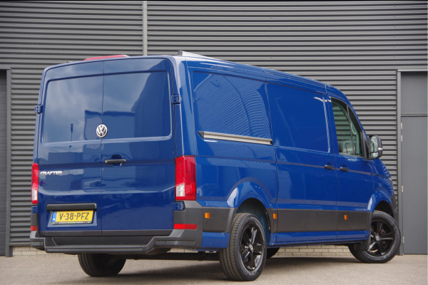 Volkswagen Crafter 35 2.0 TDI L3H2(L2H1) 3-ZITS, 140PK AUT. STANDKACHEL, GEV. ERGO COMFORT STOEL, CRUISE, NAVI, AIRCO