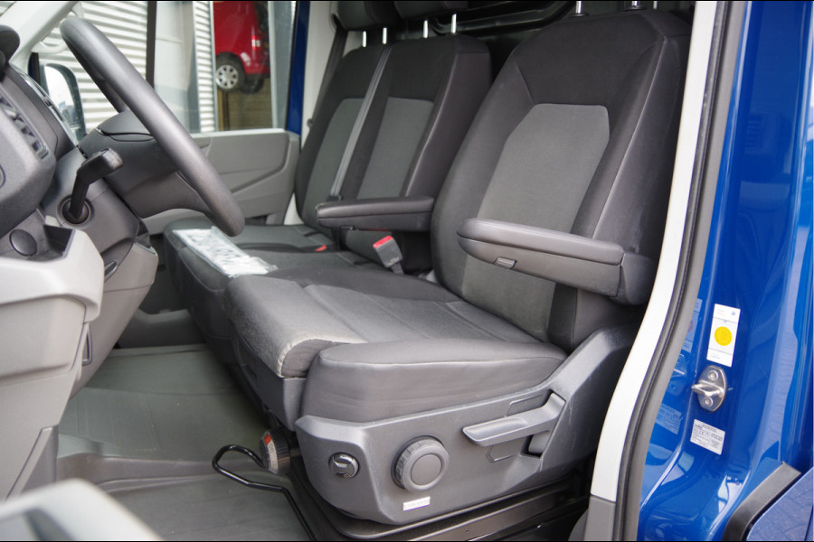 Volkswagen Crafter 35 2.0 TDI L3H2(L2H1) 3-ZITS, 140PK AUT. STANDKACHEL, GEV. ERGO COMFORT STOEL, CRUISE, NAVI, AIRCO