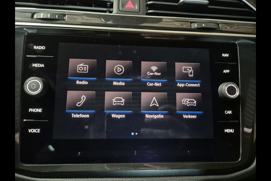 Volkswagen Tiguan 1.5 TSI ACT Highline Business R | Navi | Clima | Pano | Camera |