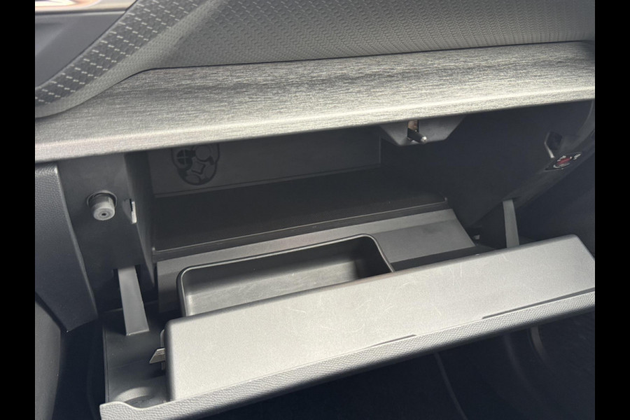 Citroën C5 X 1.6 Plug-in Hybrid 225 Feel | Comfort seats | Trekhaak | Apple Carplay | Prijs is rijklaar