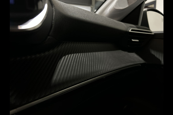Peugeot e-208 EV Allure 50 kWh Warmtepomp | 3-fase lader | navigatie | achteruitrijcamera | SOH 99%