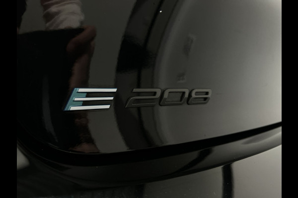 Peugeot e-208 EV Allure 50 kWh Warmtepomp | 3-fase lader | navigatie | achteruitrijcamera | SOH 99%