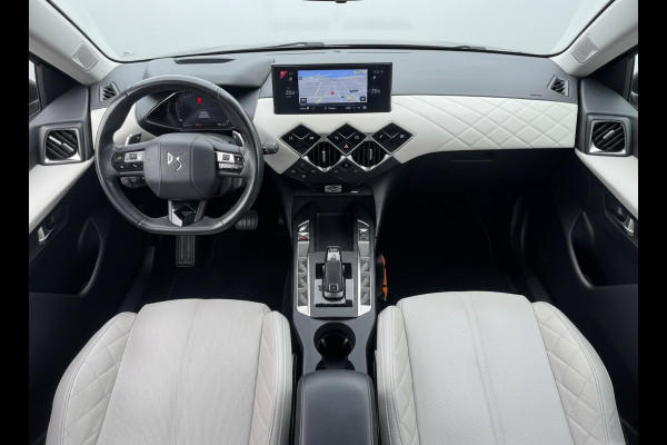 DS DS 3 Crossback 1.2 PT 130 EAT8 Grand Chic | Lederen interieur | Zeer compleet | Prijs is rijklaar