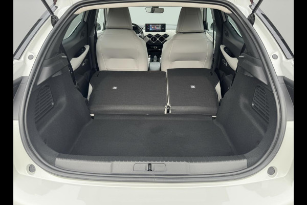 DS DS 3 Crossback 1.2 PT 130 EAT8 Grand Chic | Lederen interieur | Zeer compleet | Prijs is rijklaar