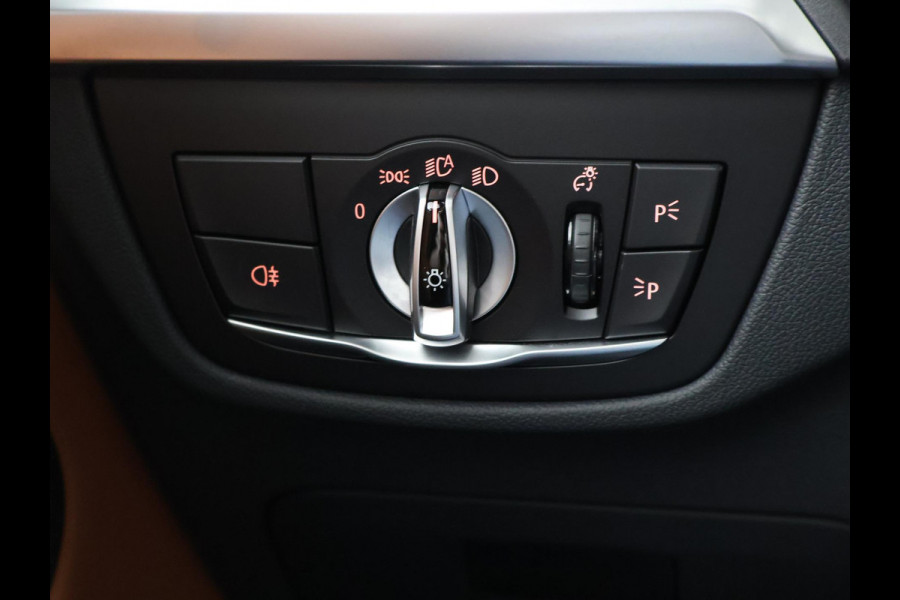 BMW iX3 80 kWh FACELIFT M-SPORT SOH 98,8% + TREKHAAK | SPORTSTOELEN LEDER | PANORAMA | ADAPTIVE CRUISE | MEMORY