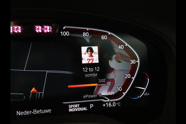 BMW iX3 80 kWh FACELIFT M-SPORT SOH 98,8% + TREKHAAK | SPORTSTOELEN LEDER | PANORAMA | ADAPTIVE CRUISE | MEMORY