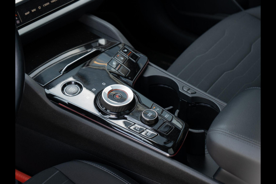 Kia Sportage 1.6 T-GDi Hybrid DynamicPlusLine | Navigatie | Stoel en stuurverwarming | Schuifkanteldak |