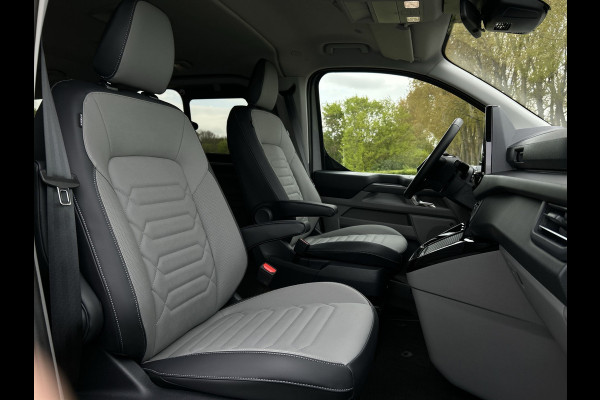 Ford E-Tourneo Custom 340 L2H1 Titanium X 65 kWh 218pk Leer | 8-zits | B&O | 2x electr. schuifdeur | ACC | Navigatie | 360 camera € 52.250,00 excl. BTW