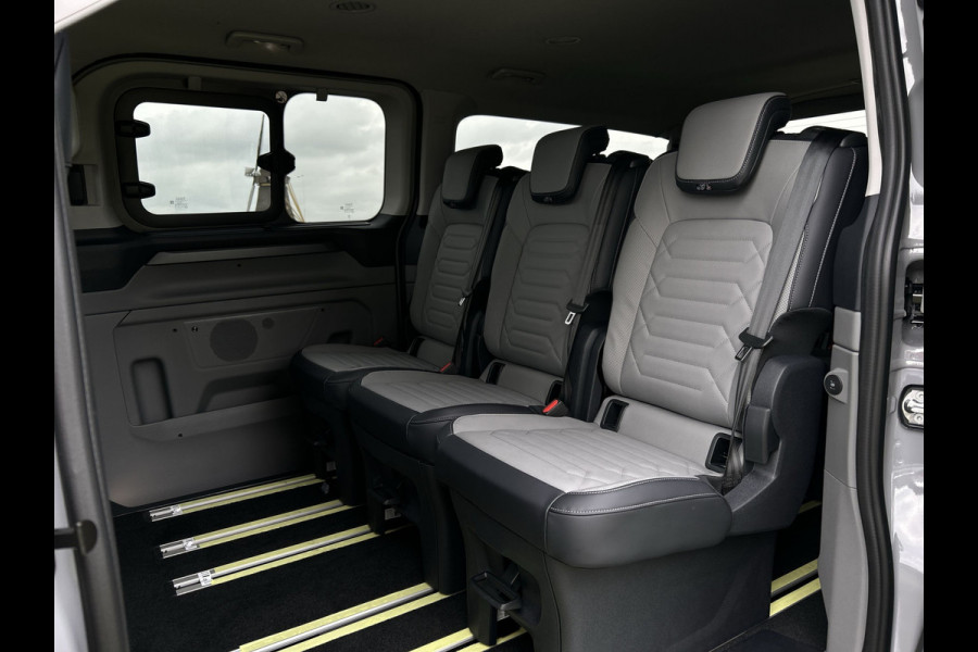 Ford E-Tourneo Custom 340 L2H1 Titanium X 65 kWh 218pk Leer | 8-zits | B&O | 2x electr. schuifdeur | ACC | Navigatie | 360 camera € 52.250,00 excl. BTW