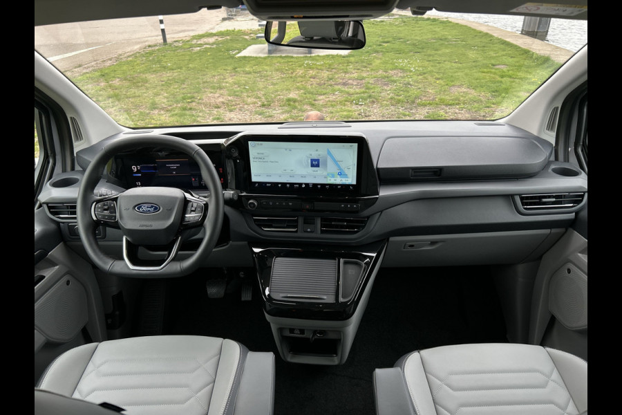Ford E-Tourneo Custom 340 L2H1 Titanium X 65 kWh 218pk Leer | 8-zits | B&O | 2x electr. schuifdeur | ACC | Navigatie | 360 camera € 52.250,00 excl. BTW