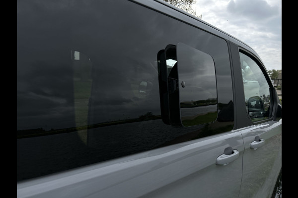 Ford E-Tourneo Custom 340 L2H1 Titanium X 65 kWh 218pk Leer | 8-zits | B&O | 2x electr. schuifdeur | ACC | Navigatie | 360 camera € 52.250,00 excl. BTW