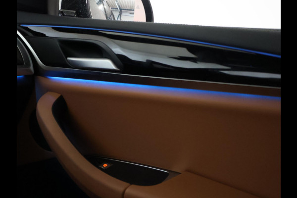 BMW iX3 80 kWh FACELIFT M-SPORT SOH 98,8% + TREKHAAK | SPORTSTOELEN LEDER | PANORAMA | ADAPTIVE CRUISE | MEMORY